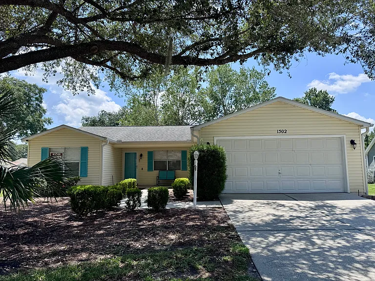 1502 Alfonso Ln — Photo 12
