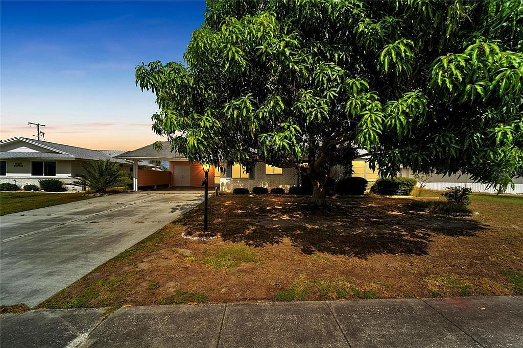 605 Oakmont Ave, Sun City Center, FL 33573 Zillow