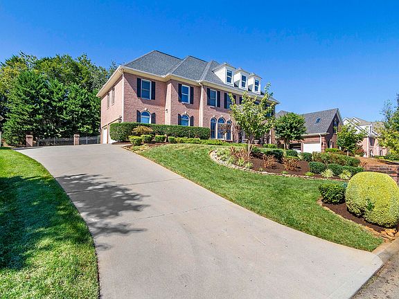 4th image of 1617 Emerson Park Dr