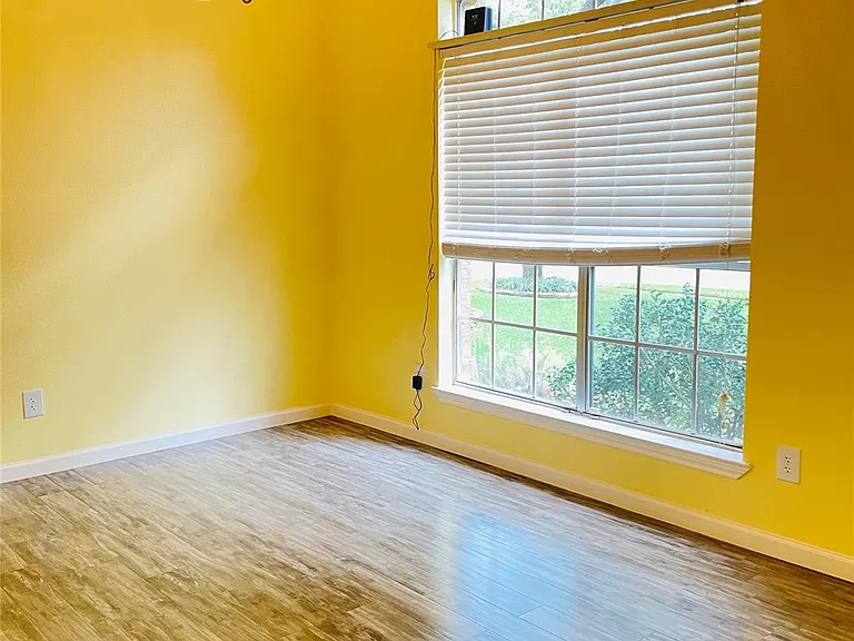 20910 Medallion Pointe Dr — Photo 5