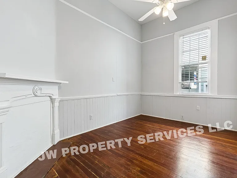 5225 Magazine St — Photo 7