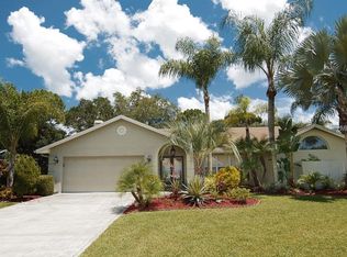 3775 Surrey Ln, Sarasota, FL 34235