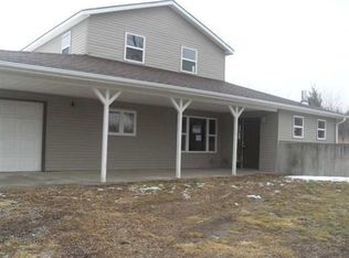 6816 Butler Rd, Meriden, KS 66512