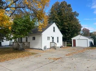 611 S Swift Ave, Litchfield, MN 55355