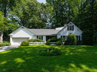 15 Sandi Dr, Poughkeepsie, NY 12603