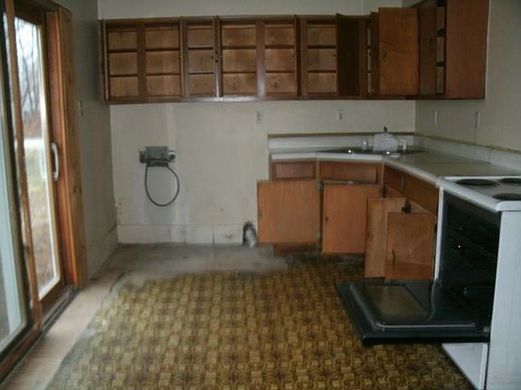5th image of 503 W Dwain Vlg