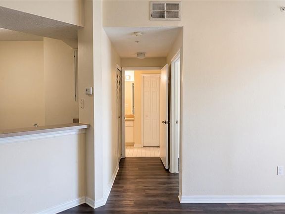 5th image of 5500 Metrowest Blvd APT 211