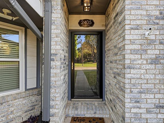 3rd image of 2405 Rockhill Rd