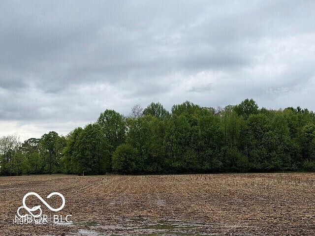 2nd image of 2-4625 W 50 S
