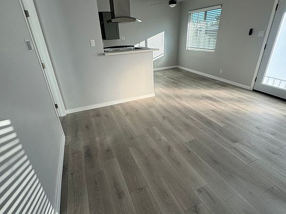 3rd image of 218 Chicago Ave APT 2