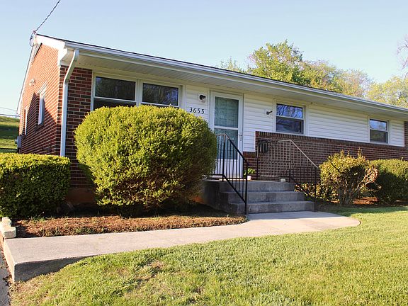 2nd image of 3655 Troutland Ave NW