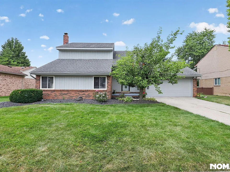 1225 Whittier Dr