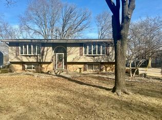 702 Green St, Ottawa, IL 61350