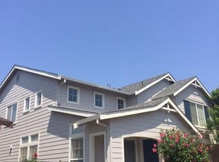 909 Oakes St, East Palo Alto, CA 94303