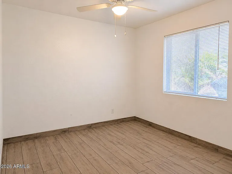 623 S Olive #1 — Photo 6