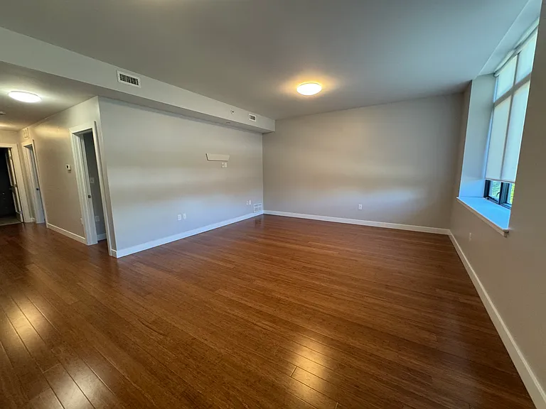 45 Poplar Dr #207 — Photo 16