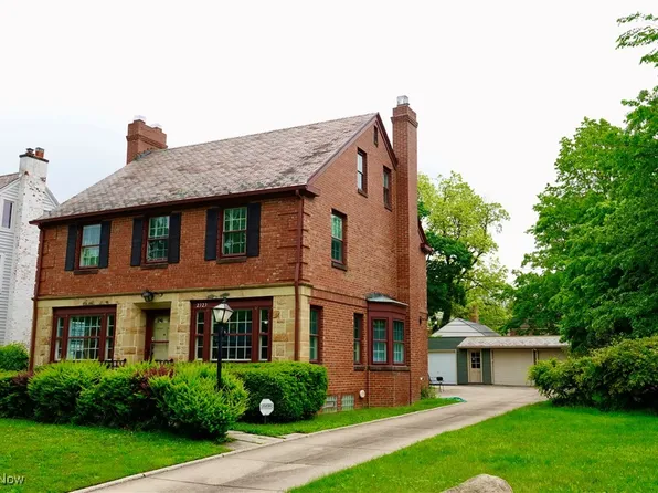 2323 Miramar Blvd, University Heights, OH 44118
