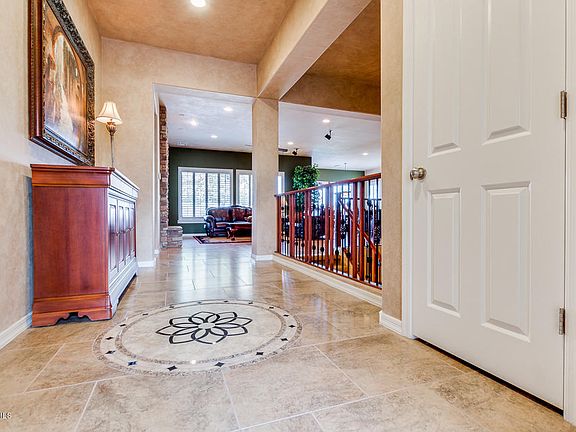 5th image of 3446 E Virgil Dr