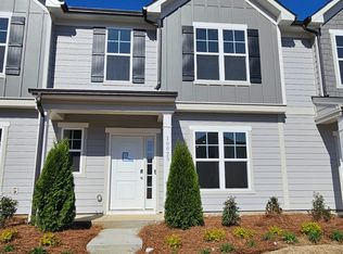 10025 Guardian Dr, Charlotte, NC 28273