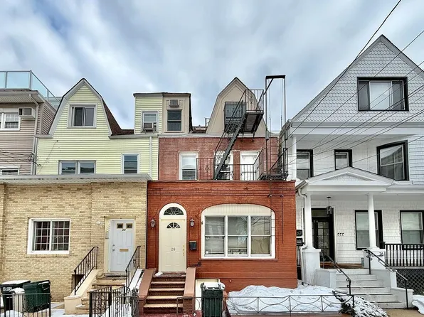 28 46th Street image 1 of 21