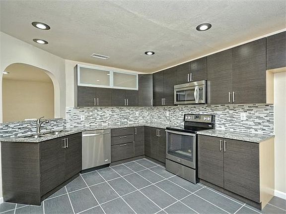 2nd image of 2704 Terry Dr