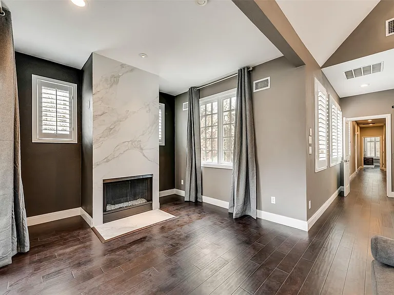 2902 N Pearl St — Photo 31