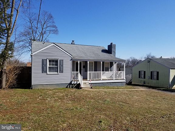 2nd image of 1709 Birch Ave