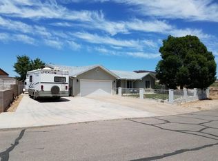 1743 E Maplewood Way, Saint George, UT 84790