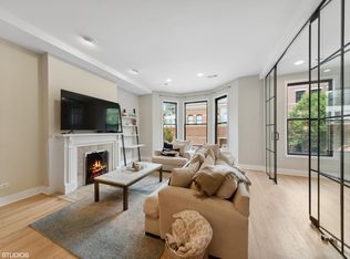 15 E Division St UNIT 2, Chicago, IL 60610