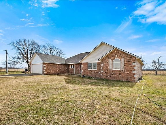 2nd image of 43244 S 685th Rd