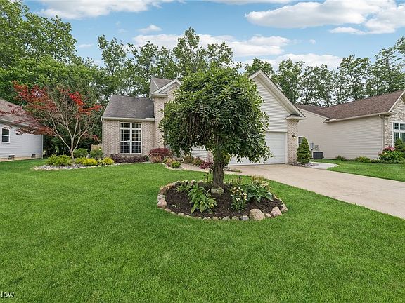 2nd image of 32925 Titus Hill Ln