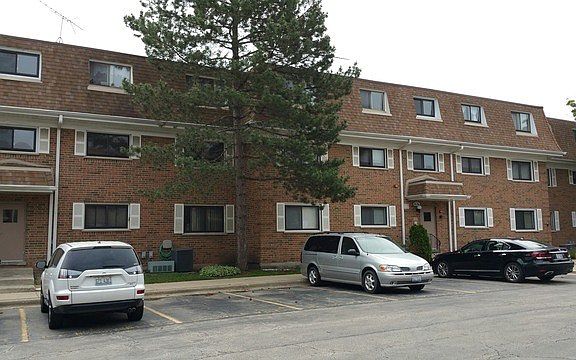 3rd image of 4176 Cove Ln APT B