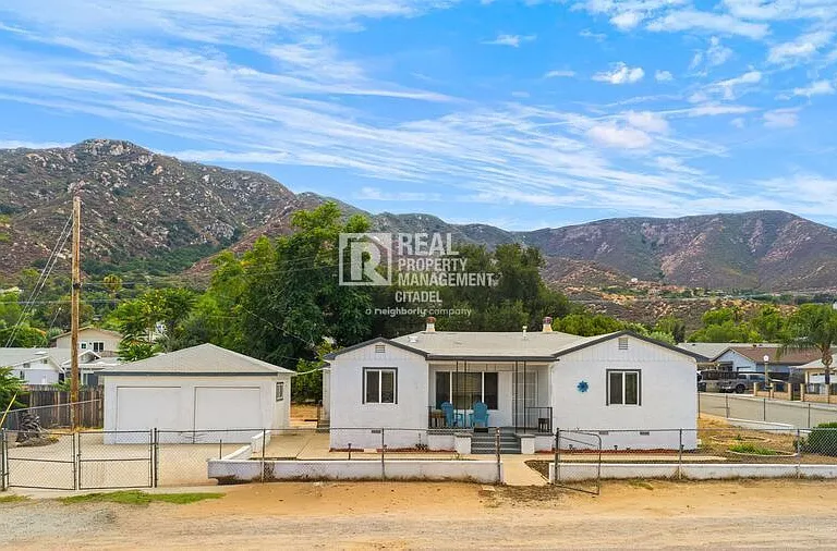 17771 Brightman Ave — Photo 2