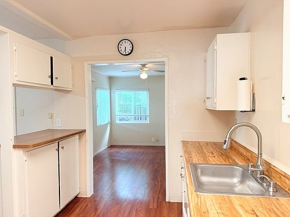 5th image of 1746 Dewey St