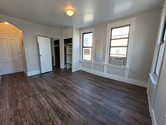 2nd image of 669 Grand St #3R