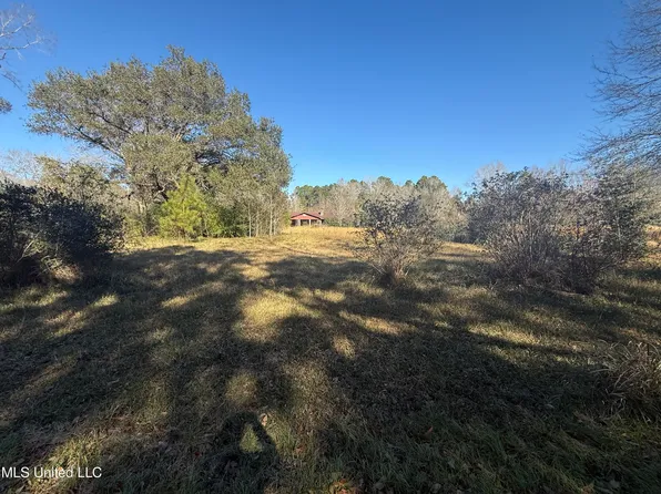 2412 D H Smith Rd, Vancleave, MS 39565