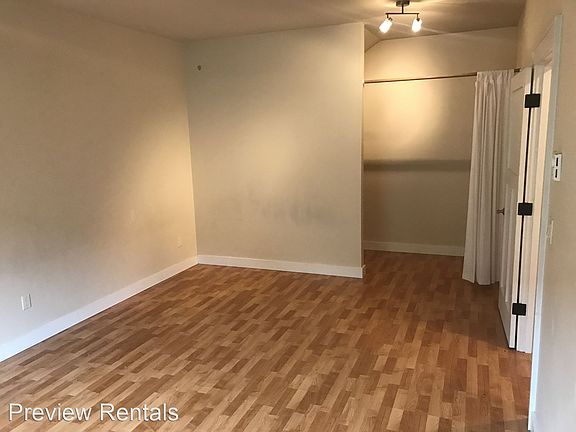 5th image of 235 E Rio Vista Ave #6200057
