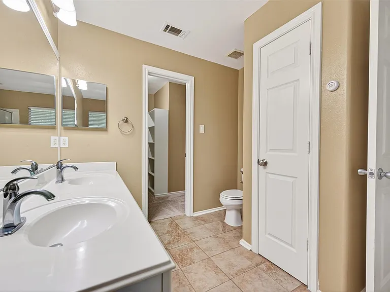 54 Blue Creek Pl — Photo 24