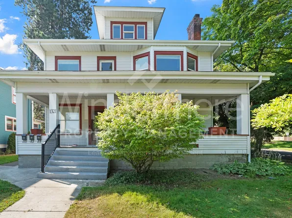 1321 W 11th Ave