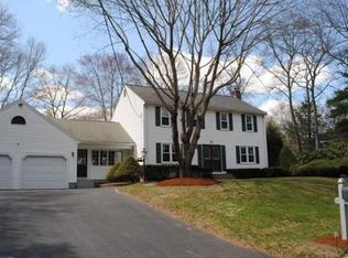 15 Lancelot Ln, North Easton, MA 02356