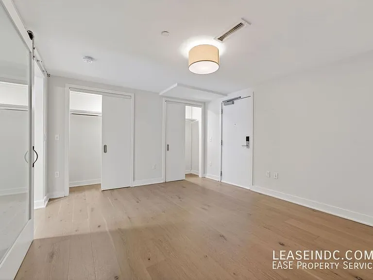 1332 8th St NW — Photo 35