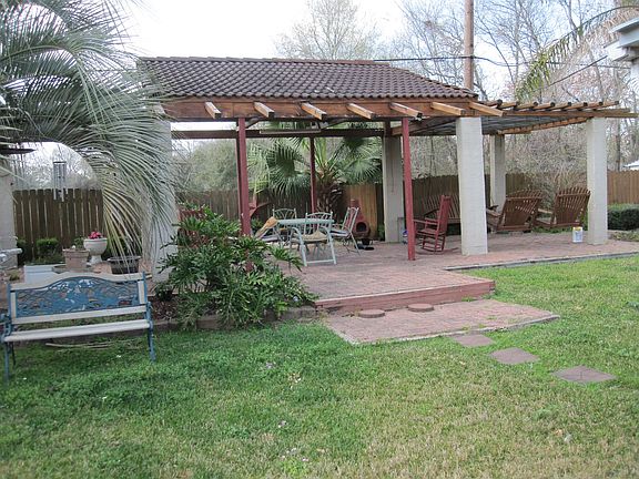 2nd image of 3010 Nashville Ave