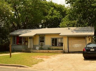 8306 Bowling Green Dr, Austin, TX 78757