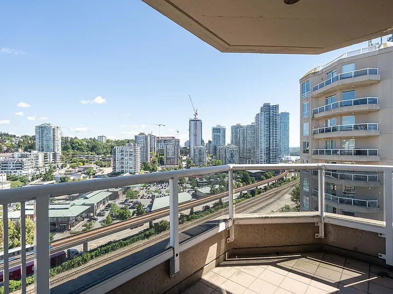 1235 Quayside Dr #1704 — Photo 22