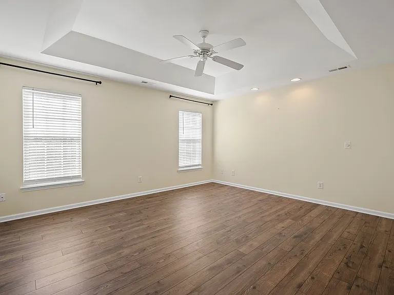 9718 Mitchell Glen Dr — Photo 25