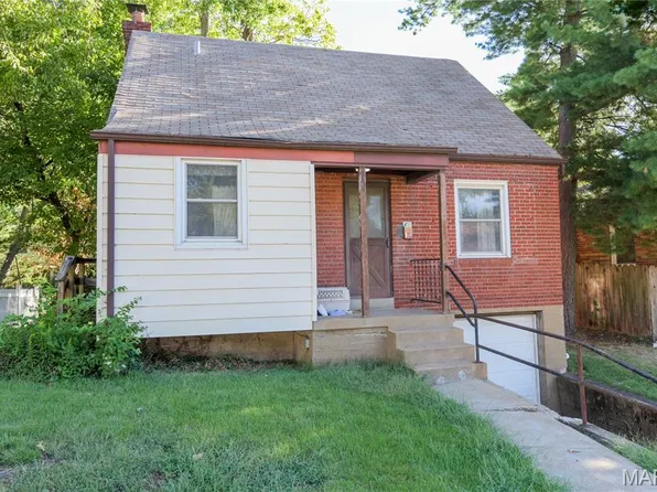 2830 Dunkirk Dr, Saint Louis, MO 63119