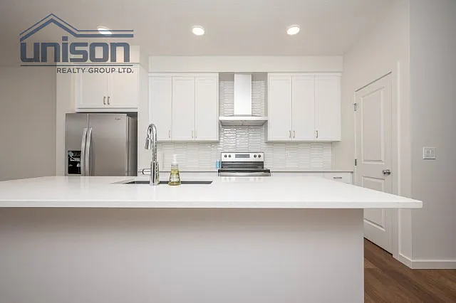 585 Savanna Dr NE — Photo 5