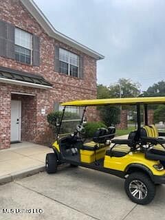 2nd image of 100 Armand Oaks Unit J-1