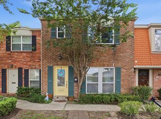 6408 Burgoyne Rd #157, Houston, TX 77057