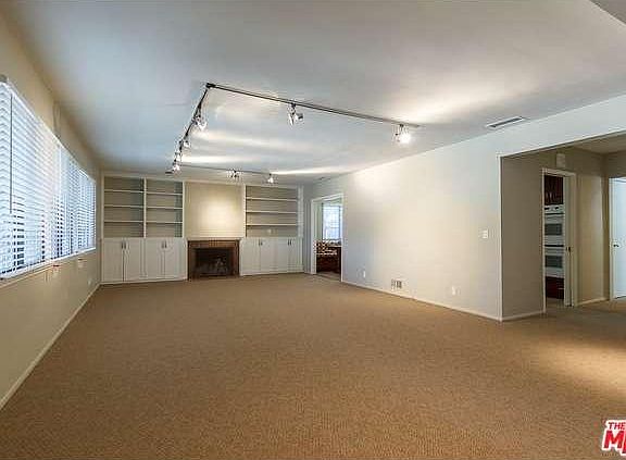 4th image of 940 N Avenue 65